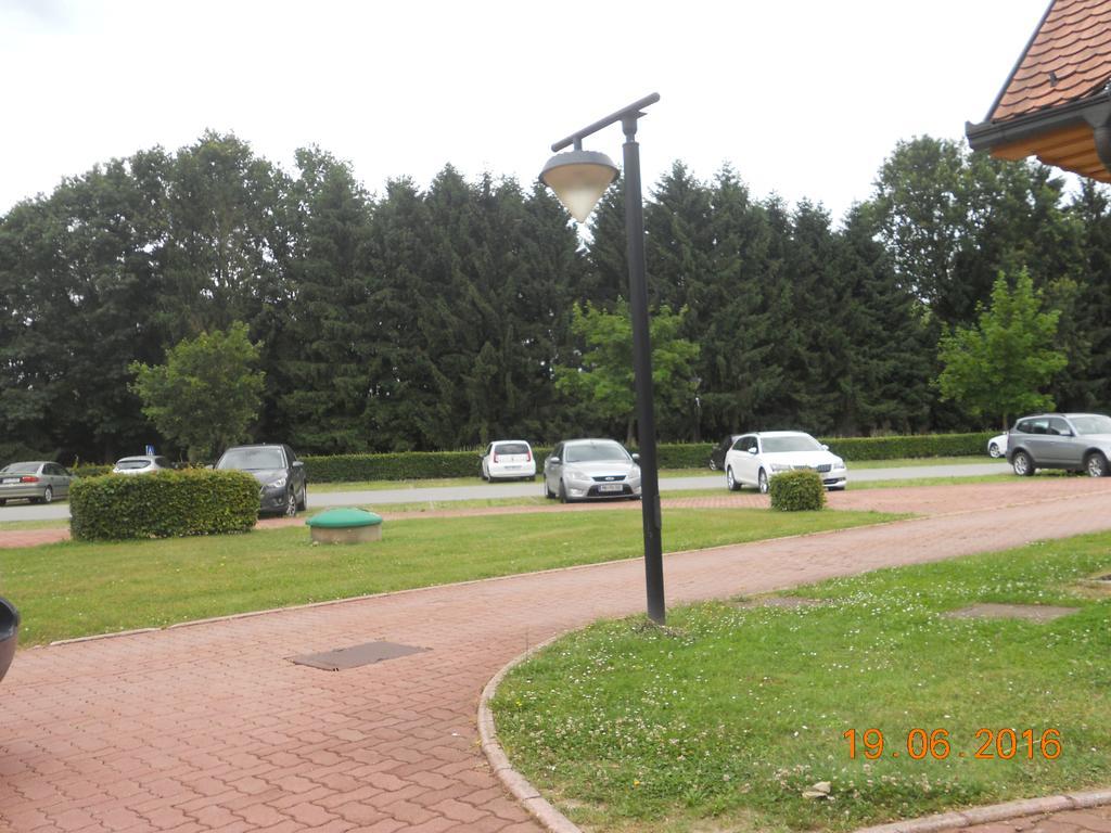 Apartment Nagelj Moravske Toplice Extérieur photo