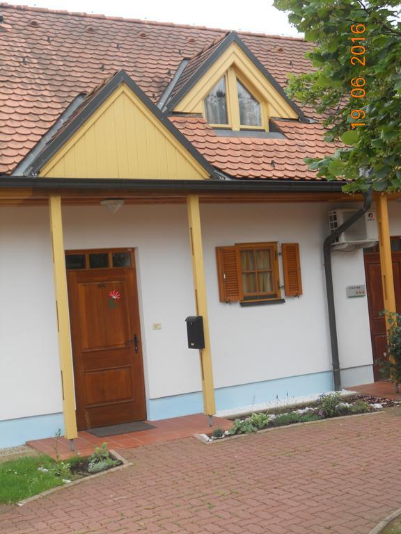 Apartment Nagelj Moravske Toplice Extérieur photo